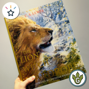 The Lion the Witch and the Wardrobe - Gold Illustrated Colour Edition (Hardback)